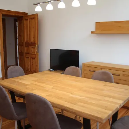 Alt-berliner Schwanenhof - Apartment Lychen