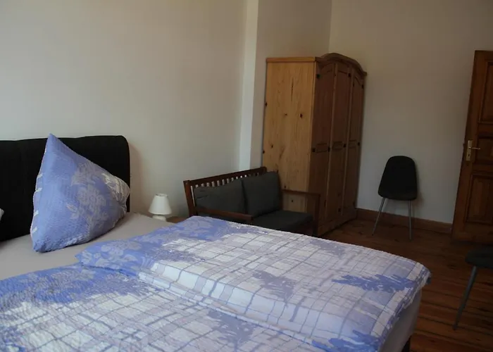 Alt-berliner Schwanenhof - Lychen