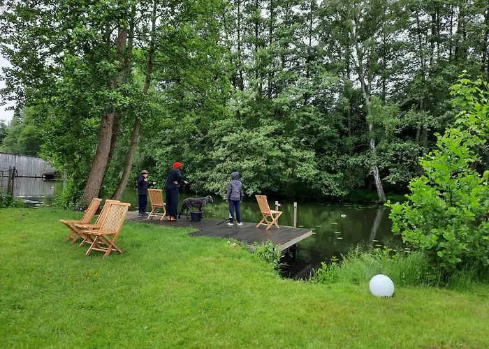 Alt-berliner Schwanenhof - Lägenhet *